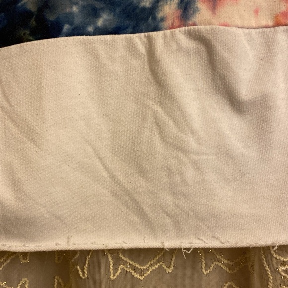 LOVE colorblock top - Picture 9 of 10